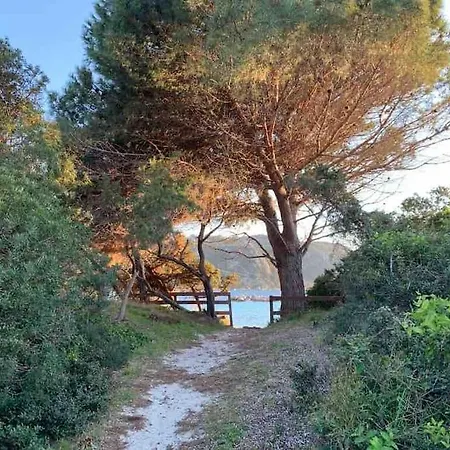 Villa Maisonnette De Standing A 200m De La Plage De Santa Giulia Porto-Vecchio (Corsica)
